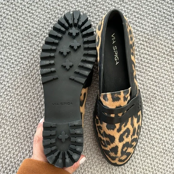 BRAND NEW VIA SPIGA LEOPARD LOAFERS 7.5 - Picture 2 of 2